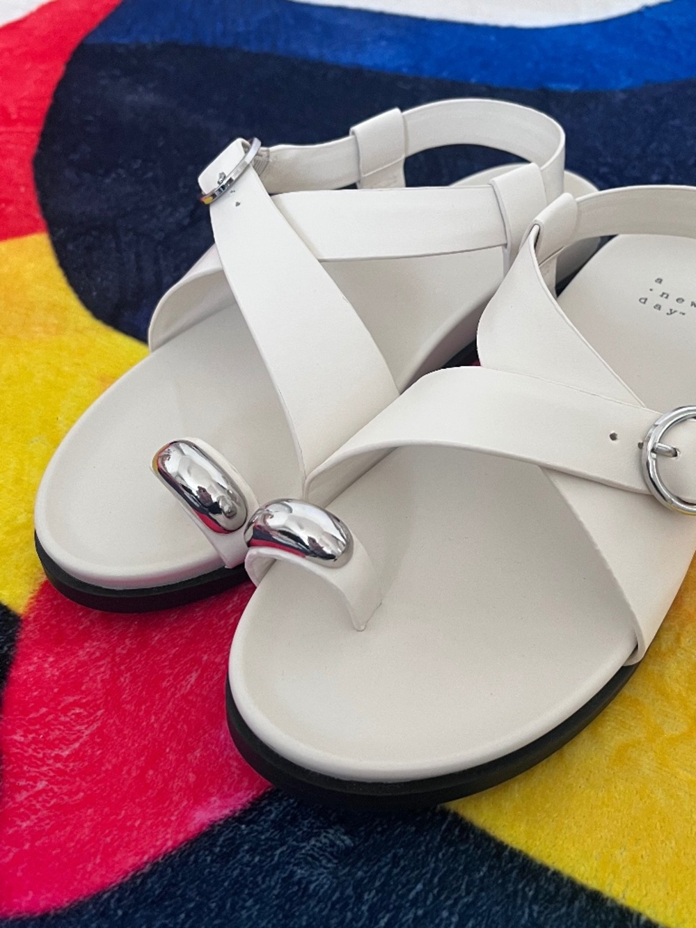 A NEW DAY - IVORY FAUX LEATHER SANDALS W/ SILVER COLORED HARDWARE. SZ  9. * NEW*